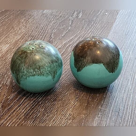 Jaska of California Cascade Ware Blue Brown Drip Vintage Salt and Pepper Shakers - Picture 1 of 5